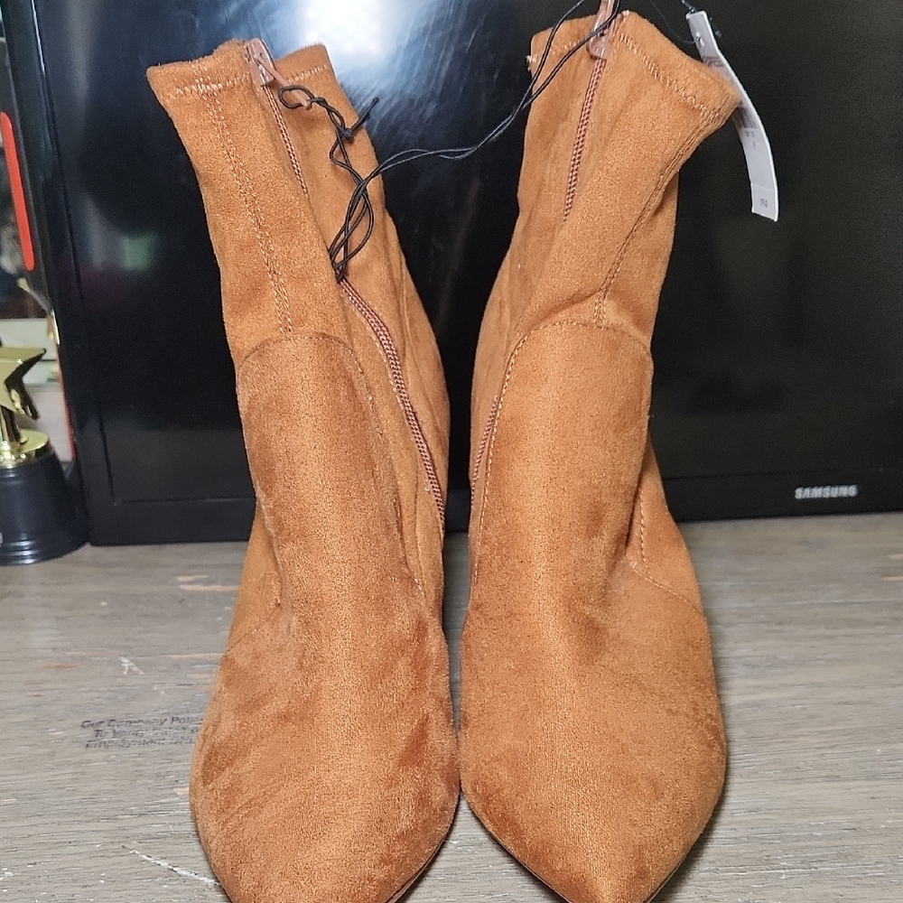 Express Tan Suede Heeled Boots